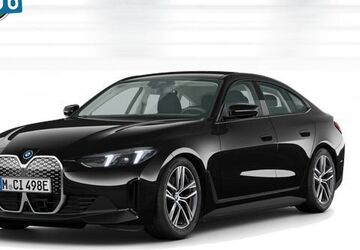 BMW i4 18.699 km 43.980 &euro; Duisburg 47119