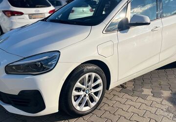 BMW 225 120.967 km 15.780 &euro; Essen 45356