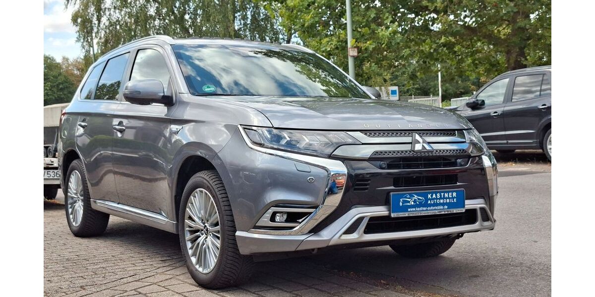Mitsubishi Outlander 48.825 km 21.990 &euro; Duisburg 47269