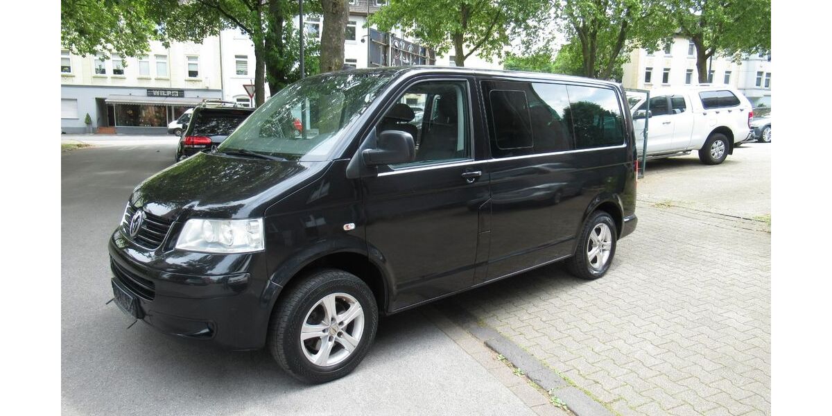 VW T5 Transporter 322.000 km 6.450 &euro; Gelsenkirchen 45889
