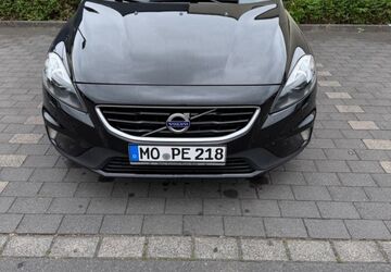 Volvo V40 180.000 km 11.000 &euro; Duisburg 47279