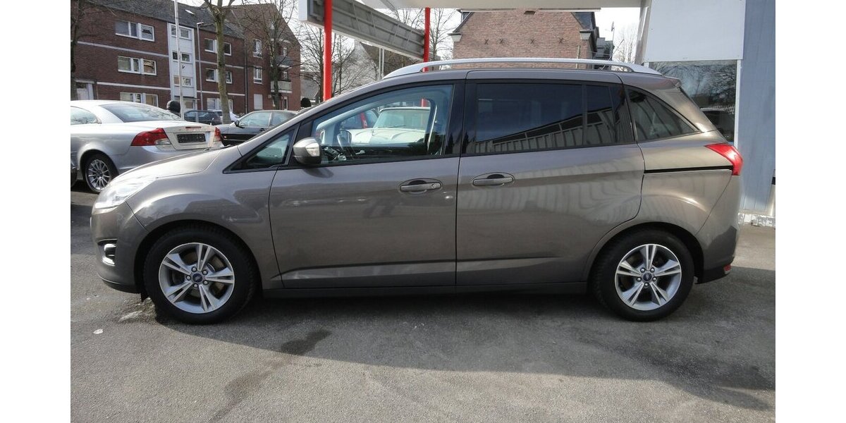 Ford Grand C-Max SYNC Edit. 1,6L/110KW Klima+PDC Top 170.000 km 4.999 &euro; Neuss 41462