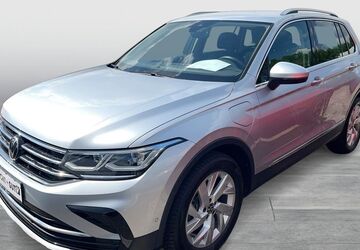 VW Tiguan 56.160 km 29.890 &euro; Duisburg 47178
