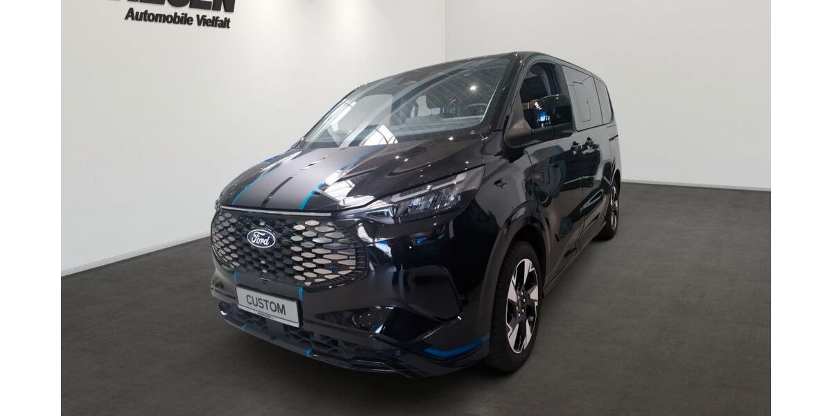 Ford Tourneo Custom 5.500 km 62.450 &euro; Neuss 41464