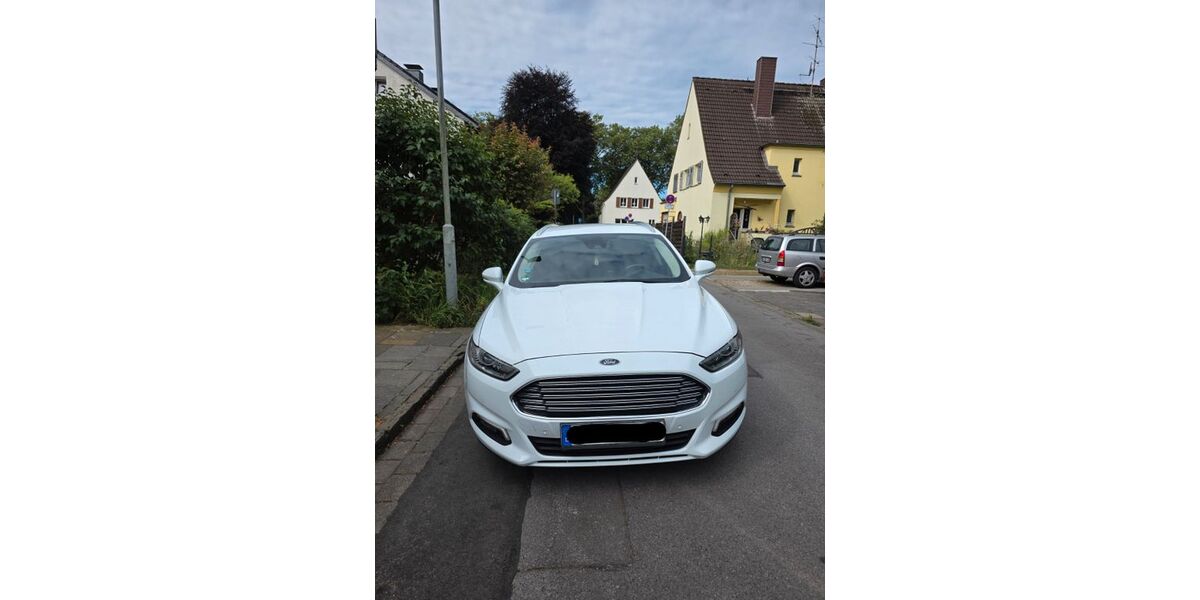 Ford Mondeo 200.000 km 7.999 &euro; Duisburg 47228