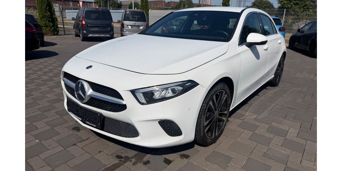 Mercedes-Benz A 180 90.985 km 18.190 &euro; Duisburg 47169