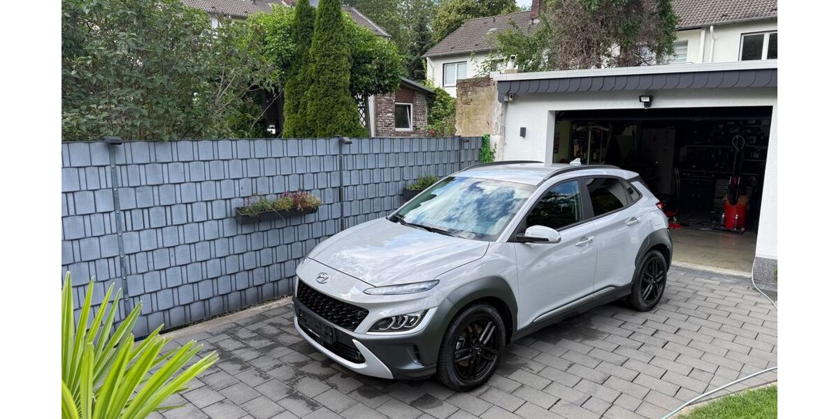 Hyundai KONA 41.500 km 19.999 &euro; Duisburg 47137