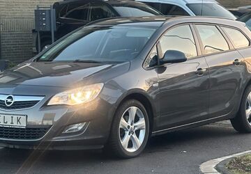Opel Astra 168.000 km 4.880 &euro; Duisburg 47138
