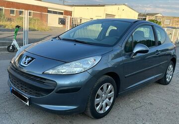 Peugeot 207 186.000 km 1.900 &euro; Neuss 41460