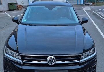 VW Tiguan 101.200 km 16.900 &euro; Duisburg 47239