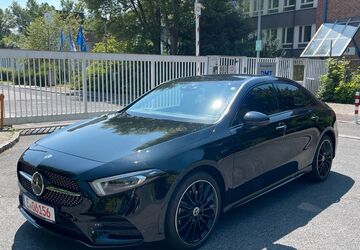 Mercedes-Benz A 250 95.000 km 22.999 &euro; Duisburg 47051