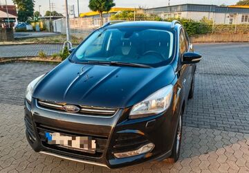 Ford Kuga 236.717 km 5.700 &euro; Duisburg 47166