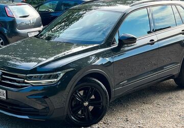 VW Tiguan 132.805 km 24.999 &euro; Duisburg 47137