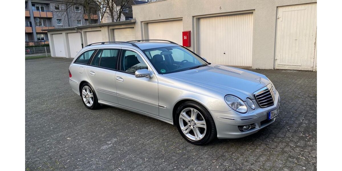 Mercedes-Benz E 220 240.000 km 7.499 &euro; Duisburg 47167