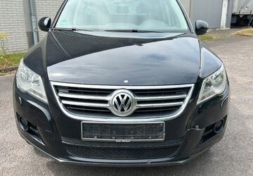 VW Tiguan 282.000 km 2.700 &euro; Duisburg 47239