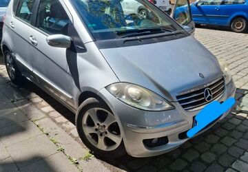Mercedes-Benz A 170 172.000 km 1.500 &euro; Duisburg 47137