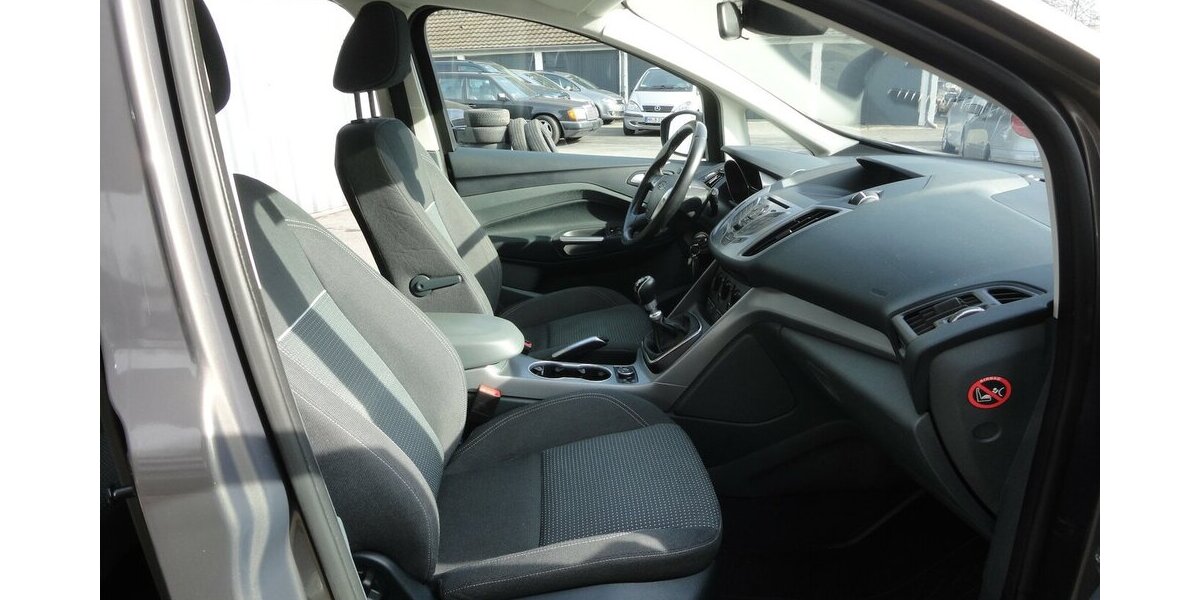 Ford Grand C-Max SYNC Edit. 1,6L/110KW Klima+PDC Top 170.000 km 4.999 &euro; Neuss 41462
