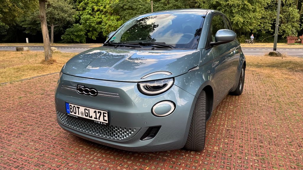 Fiat 500 61.000 km 14.990 &euro; Bottrop 46242