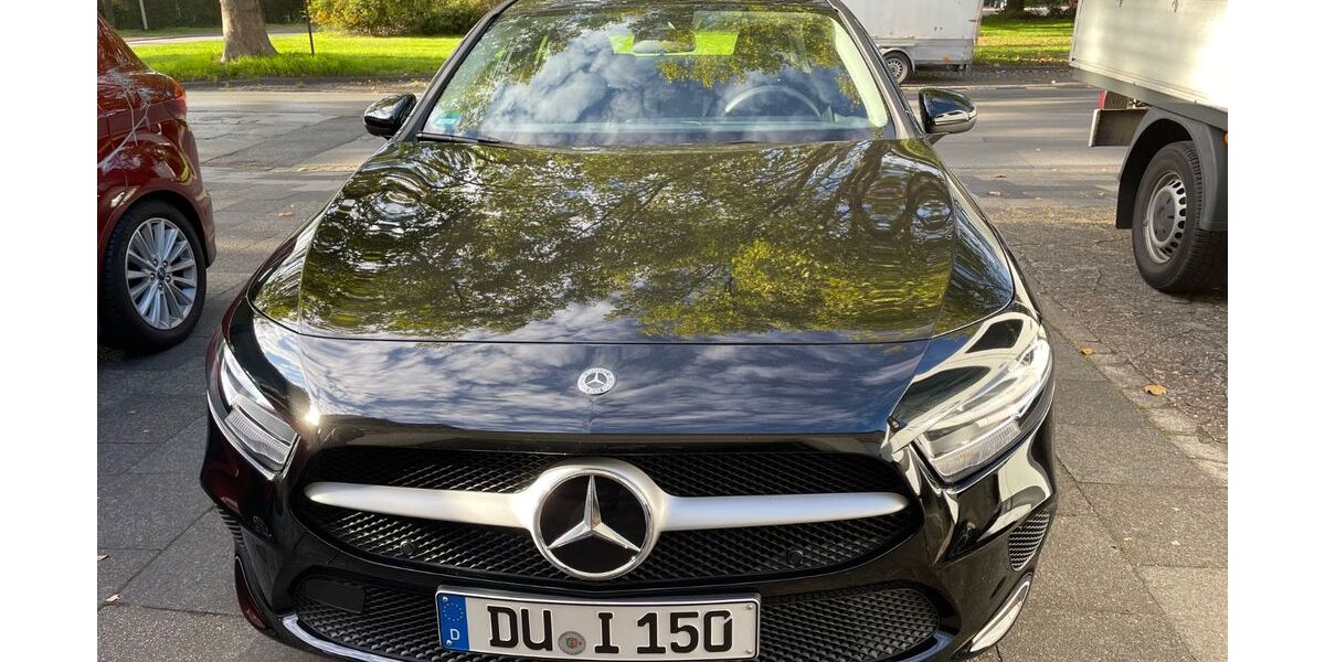 Mercedes-Benz A 180 17.600 km 22.900 &euro; Duisburg 47167