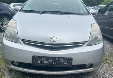Toyota Prius 130.000 km 4.990 &euro; Duisburg 47138
