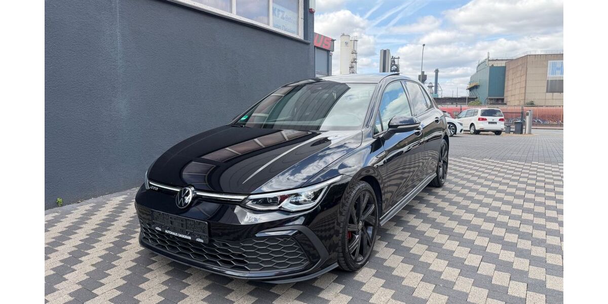 VW Golf 130.952 km 24.900 &euro; Duisburg 47259
