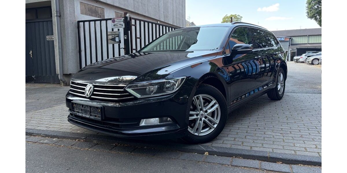 VW Passat Variant 242.000 km 9.990 &euro; Duisburg 47166