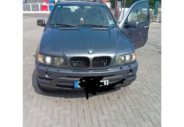 BMW X5 360.000 km 4.500 &euro; Duisburg 47198