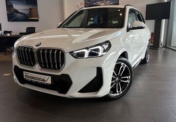 BMW Andere 11.899 km 43.680 &euro; Duisburg 47119