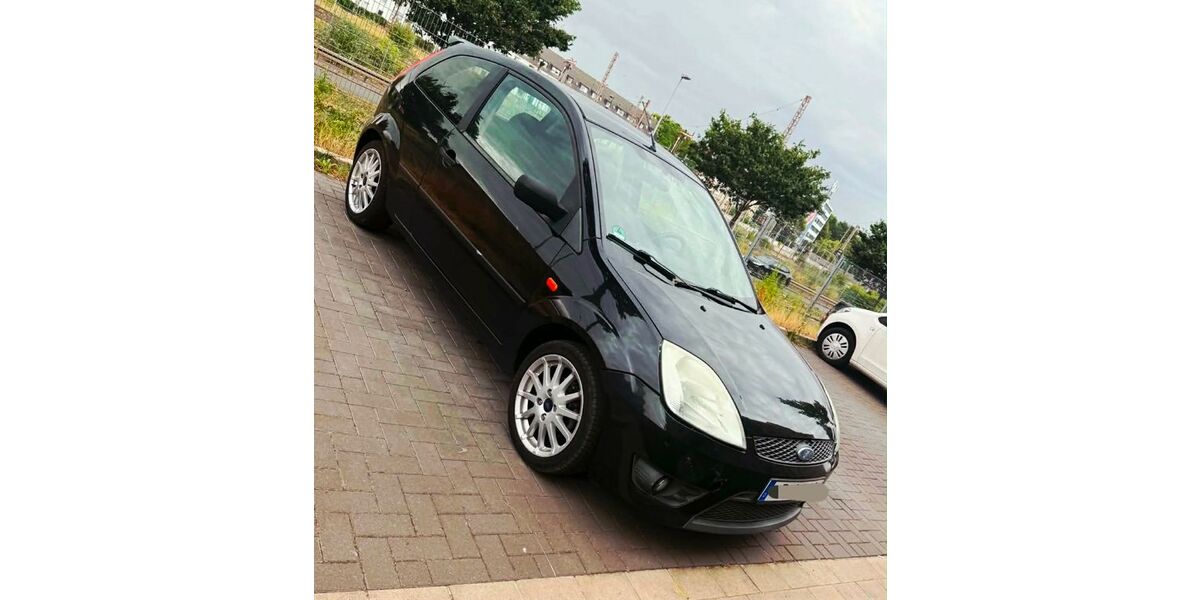 Ford Fiesta 229.505 km 1.450 &euro; düsseldorf 40479