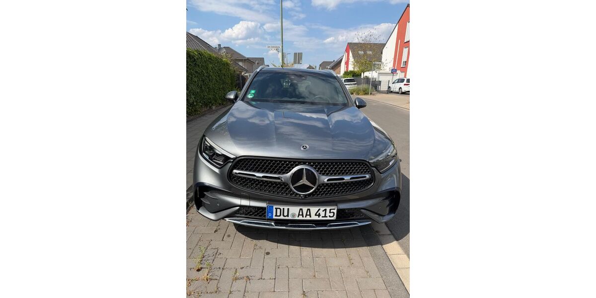Mercedes-Benz GLC 220 22.500 km 46.900 &euro; Duisburg 47249