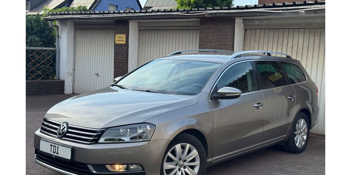 VW Passat Variant 213.000 km 6.450 &euro; Duisburg 47179