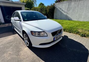Volvo S40 150.000 km 4.500 &euro; Duisburg 47178