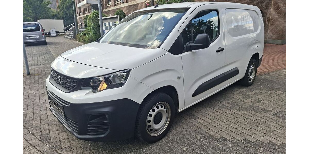 Peugeot Partner 99.000 km 12.400 &euro; Mülheim an der Ruhr 45473