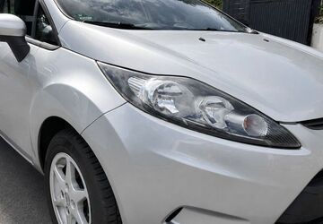 Ford Fiesta 99.503 km 3.800 &euro; Erkrath 40699