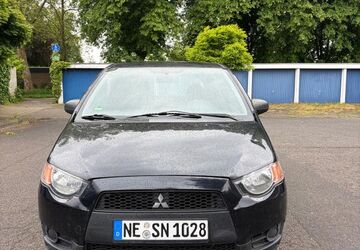 Mitsubishi Colt 130.000 km 1.500 &euro; Kaarst 41564