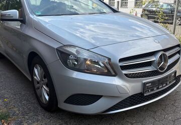 Mercedes-Benz A 180 103.391 km 8.950 &euro; Krefeld 47799
