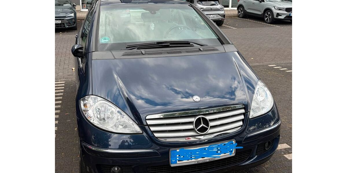 Mercedes-Benz A 170 98.000 km 4.500 &euro; Duisburg 47239