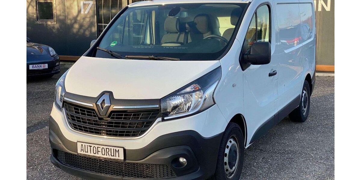 Renault Trafic 200.000 km 8.990 &euro; Kempen 47906