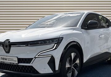 Renault Megane E-TECH 24.500 km 18.770 &euro; Duisburg 47059