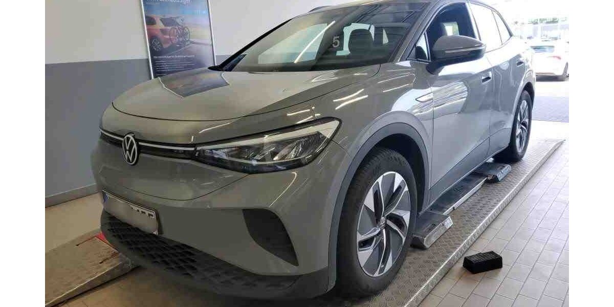 VW ID.4 40.863 km 29.880 &euro; Wesel 46483