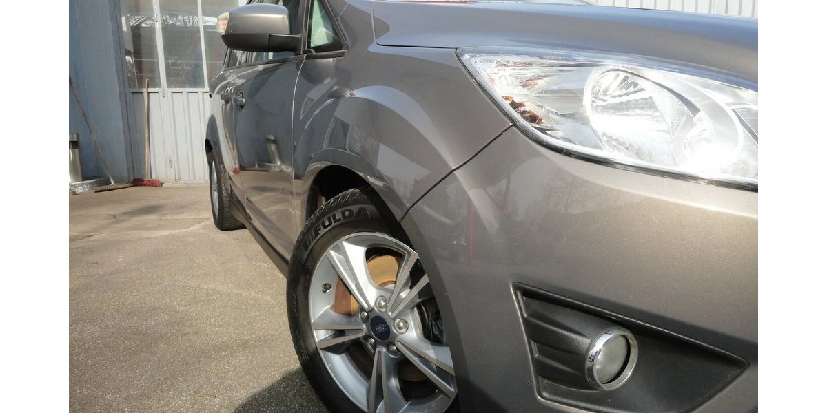 Ford Grand C-Max SYNC Edit. 1,6L/110KW Klima+PDC Top 170.000 km 4.999 &euro; Neuss 41462