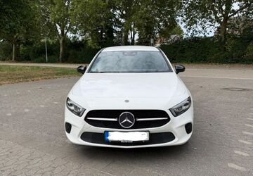 Mercedes-Benz A 250 158.000 km 22.500 &euro; Krefeld 47804