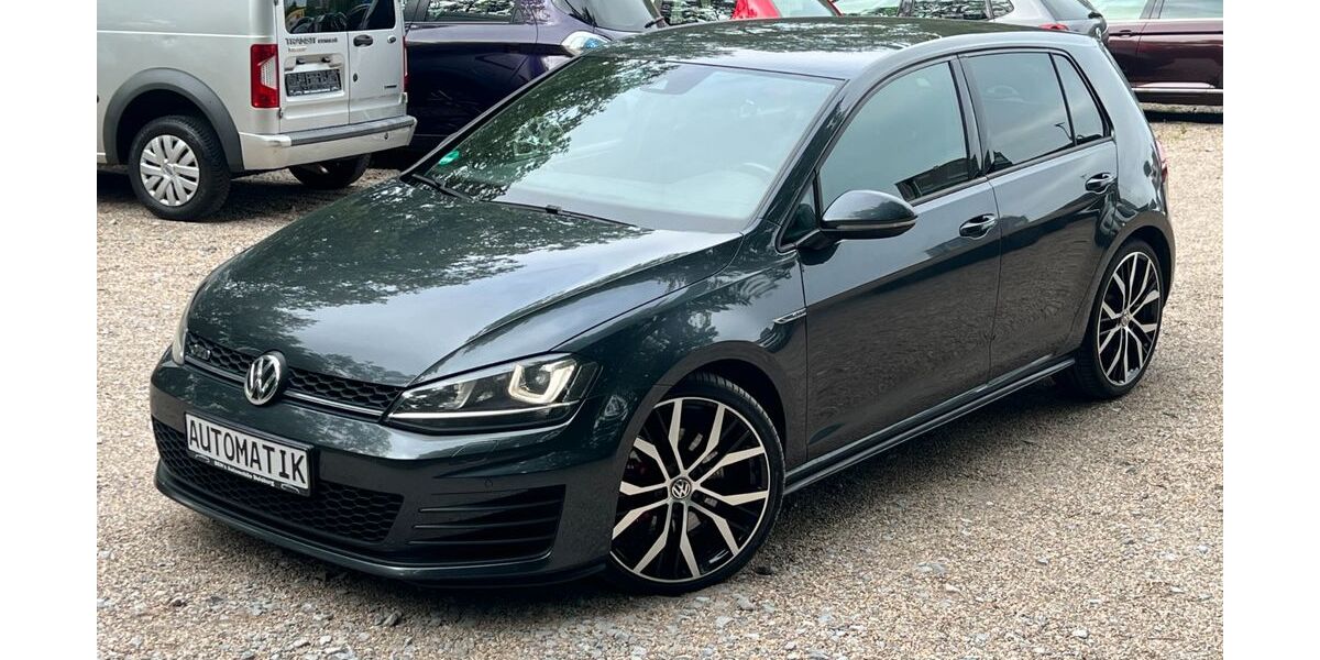 VW Golf 219.000 km 11.750 &euro; Duisburg 47137