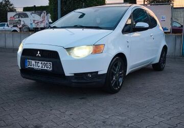 Mitsubishi Colt 129.000 km 3.249 &euro; Duisburg 47198