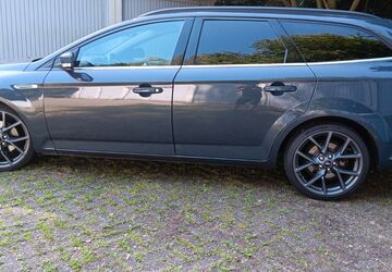 Ford Mondeo 175.600 km 5.500 &euro; Duisburg 47137