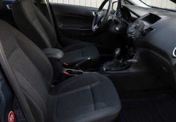 Ford Fiesta 30.000 km 9.450 &euro; Wesel 46487