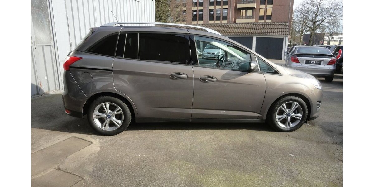 Ford Grand C-Max SYNC Edit. 1,6L/110KW Klima+PDC Top 170.000 km 4.999 &euro; Neuss 41462