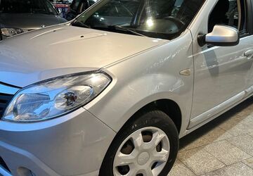 Dacia Sandero 160.500 km 2.790 &euro; Duisburg 47059
