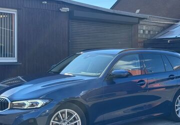 BMW 320 112.000 km 23.900 &euro; Duisburg 47179