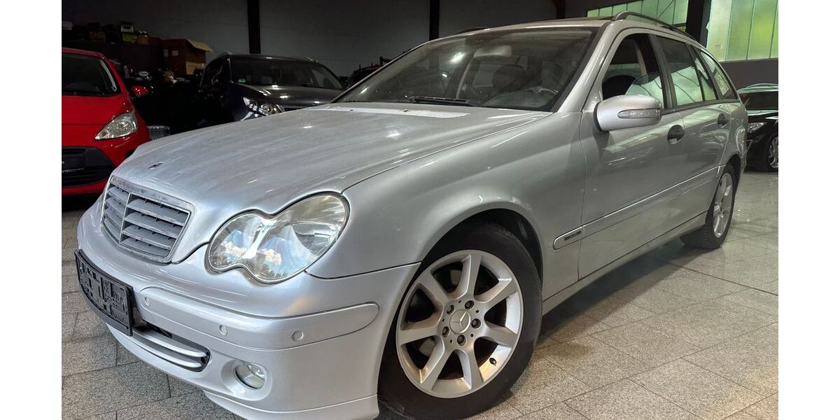 Mercedes-Benz C 200 278.800 km 2.990 &euro; Duisburg 47059